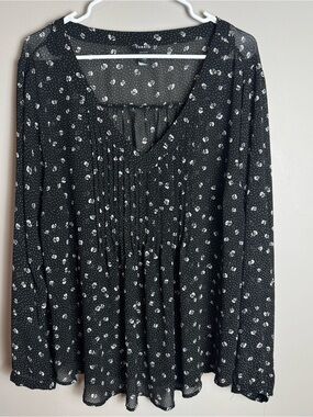 Torrid Sheer Black White Ditsy Floral Print Pin-tuck Chest Blouse Size 3